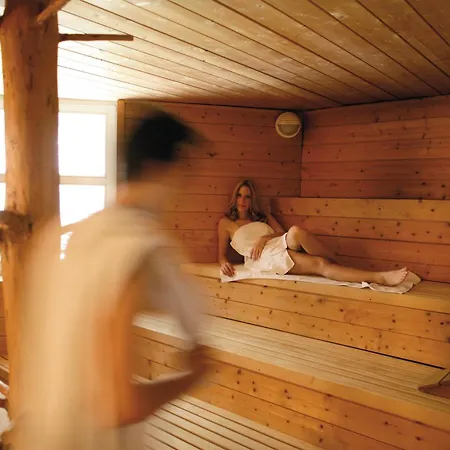 Hotel Angerhof Kur- Und Thermenhotel 4*