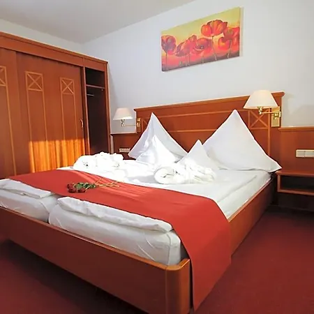 فندق Angerhof Kur- Und Thermenhotel 4*